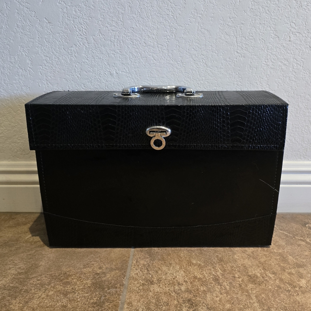 Black Detailed Document File Box Tote